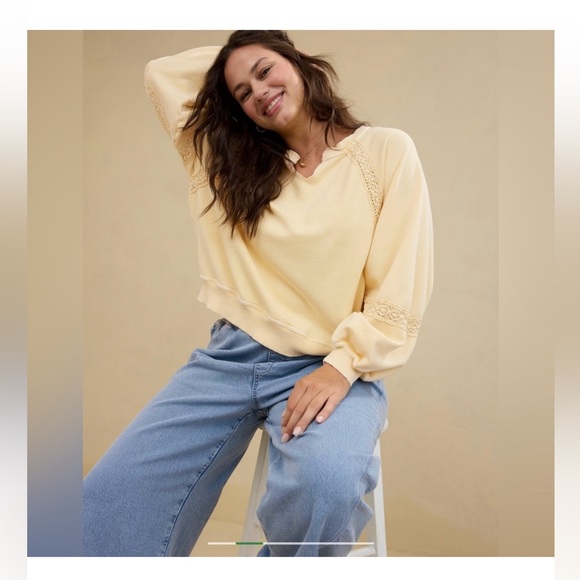 Aerie Size Large Pale Yellow Hey Crochet Sweatshirt Oversized Boxy Boho Pullover - Picture 11 of 15
